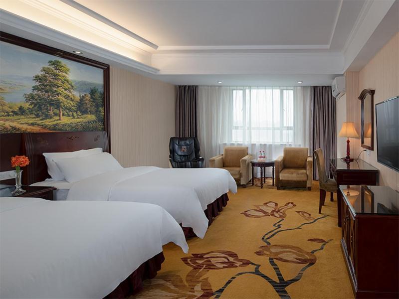 Vienna Hotel Dongguan Chang'An Mid Zhen'An Road المظهر الخارجي الصورة